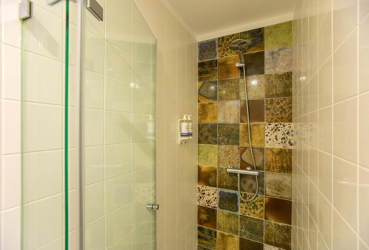 Charming Studio In Historic Downtown Порто Екстериор снимка