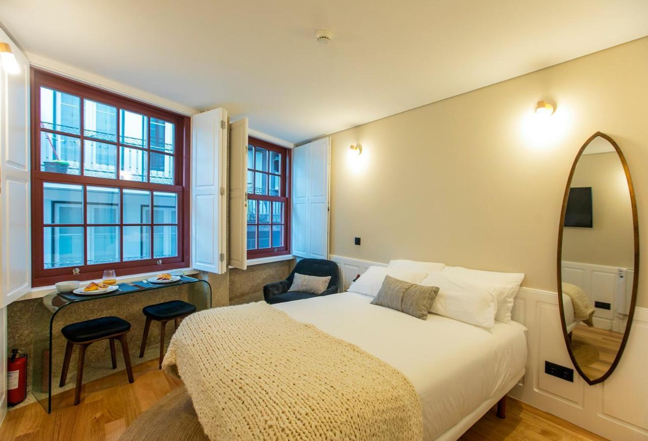 Charming Studio In Historic Downtown Порто Екстериор снимка